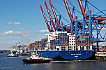 011_25916 | die 80 000 t grosse "CMA CGM Voltaire" wurde mit ca. 6500 (TEU) Containern am Hamburger Burchardkai beladen und ist bereit abzulegen.
